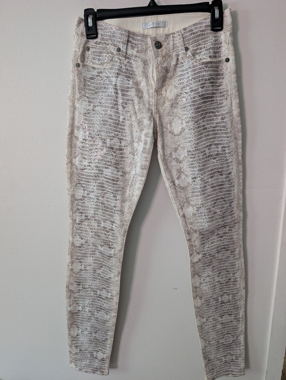 7 For All Mankind Snakeskin Skinny Jeans Size 26 - Picture 2 of 9